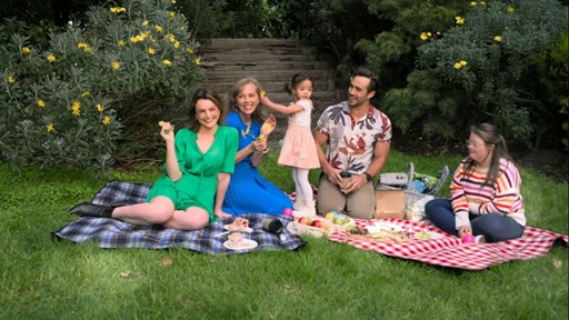 Nicolette, Jane, Isla, Aaron and Sam